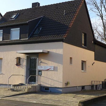 Messe Cgn/Dus Grossraeumige Wohnung In Guter Verkehrslage Leverkusen Bagian luar foto